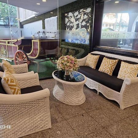Town In Town Gardent Resort Bangkok Dış mekan fotoğraf